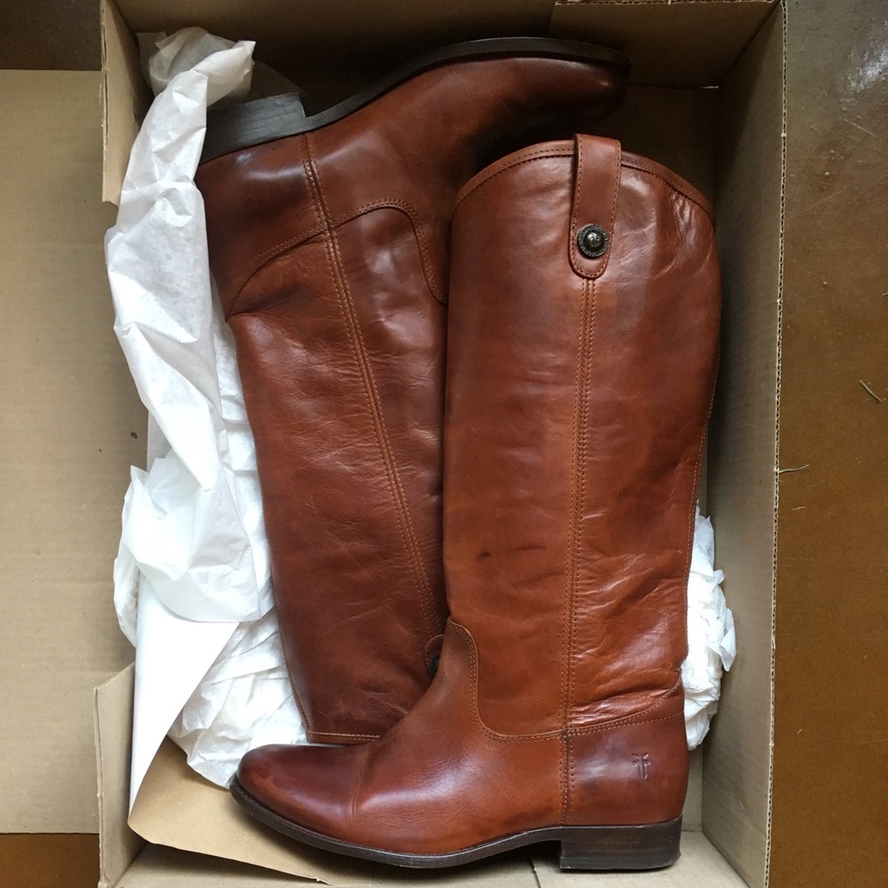 FRYE Woman Melissa Button Boot Cognac Wide Calf 9